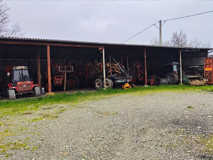 Immagine 56 di Rustico / casale in vendita  in via Costa a Fornovo Di Taro