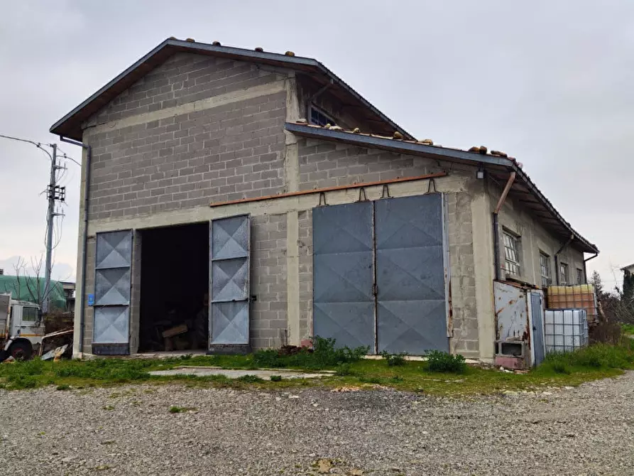 Immagine 58 di Rustico / casale in vendita  in via Costa a Fornovo Di Taro