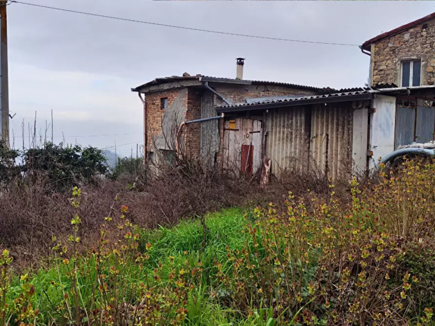 Immagine 60 di Rustico / casale in vendita  in via Costa a Fornovo Di Taro