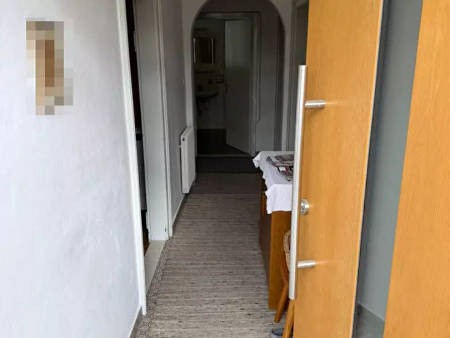 Immagine 2 di Appartamento in vendita  in Montiggler Straße - Via Monticolo a Appiano Sulla Strada Del Vino .Eppan An Der.