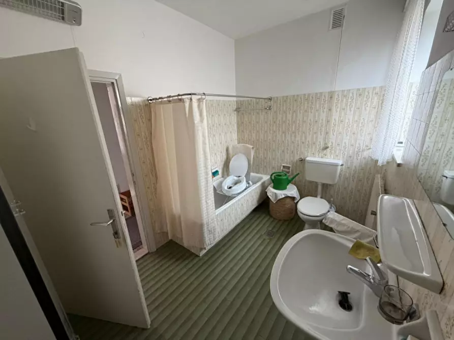 Immagine 7 di Appartamento in vendita  in Montiggler Straße - Via Monticolo a Appiano Sulla Strada Del Vino .Eppan An Der.