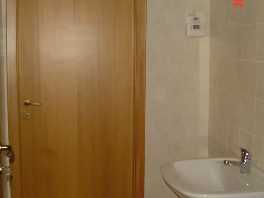 Immagine 5 di Attività commerciale in vendita  in Via Matrino a Pescara