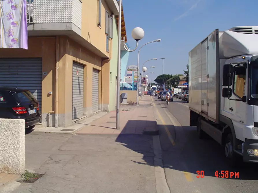 Immagine 10 di Attività commerciale in vendita  in Via Matrino a Pescara