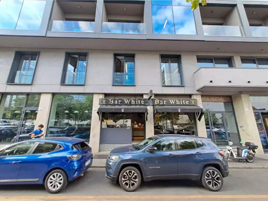 Immagine 2 di Attività commerciale in vendita  in Bastioni di Porta Nuova 15 a Milano