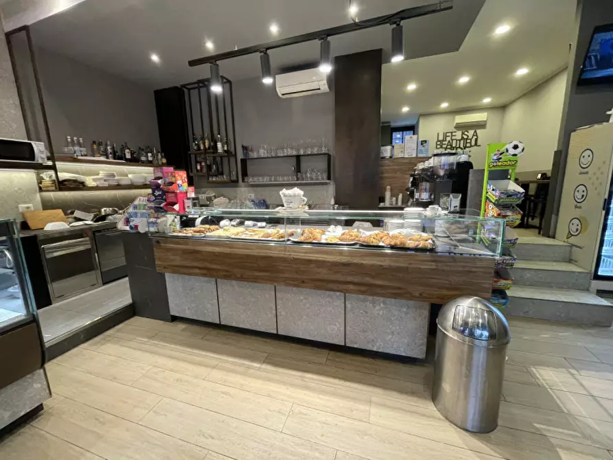Immagine 6 di Attività commerciale in vendita  in Bastioni di Porta Nuova 15 a Milano