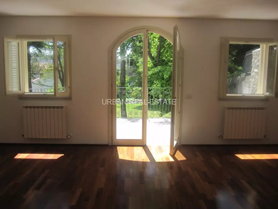 Immagine 4 di Casa indipendente in affitto  in Via Combi 1 a Trieste