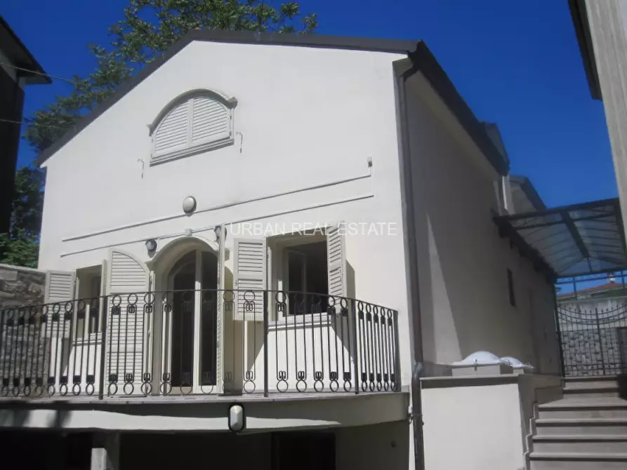 Immagine 22 di Casa indipendente in affitto  in Via Combi 1 a Trieste