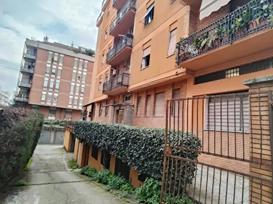 Immagine 13 di Appartamento in vendita  in Piazza Vincenzo Cuoco a Terni