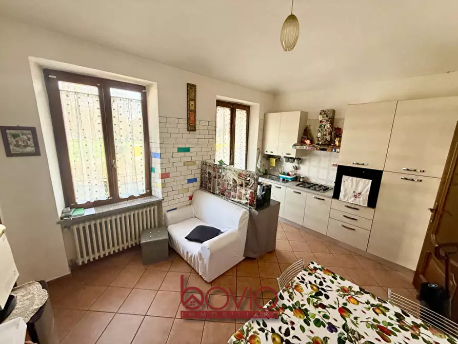 Immagine 2 di Casa bifamiliare in vendita  in Via Damiano Chiesa 61 a Torino
