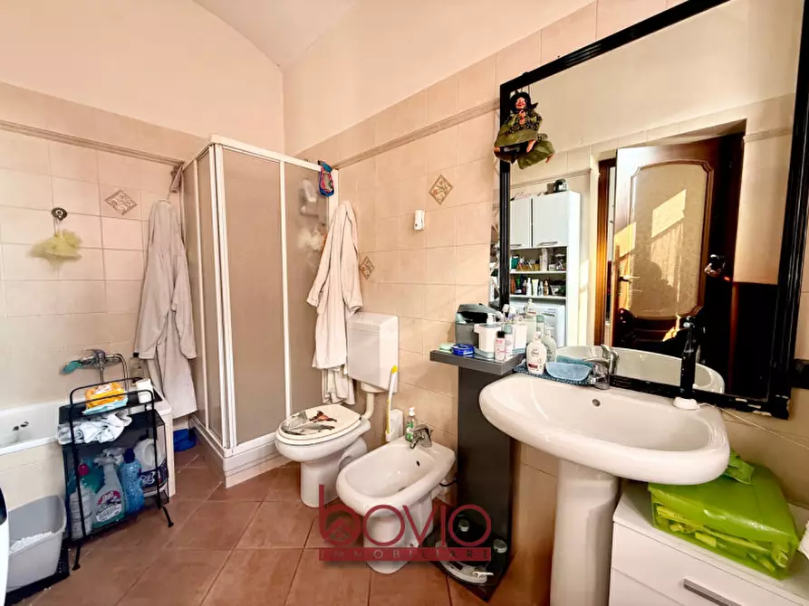 Immagine 29 di Casa bifamiliare in vendita  in Via Damiano Chiesa 61 a Torino