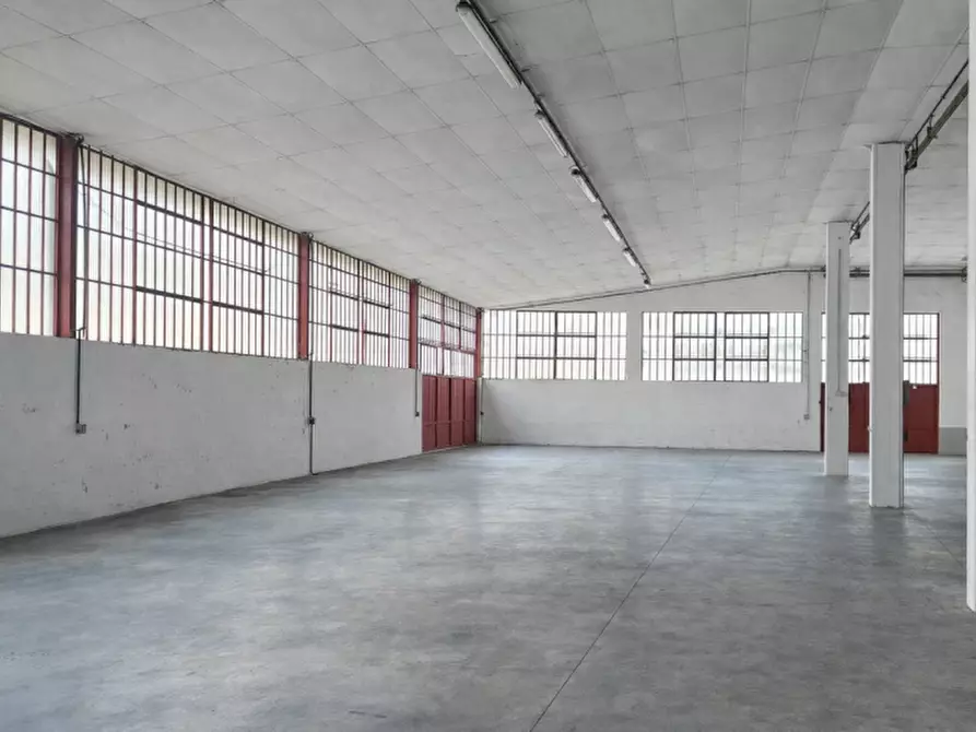 Immagine 2 di Capannone industriale in affitto  in Via Germania a Vigonza