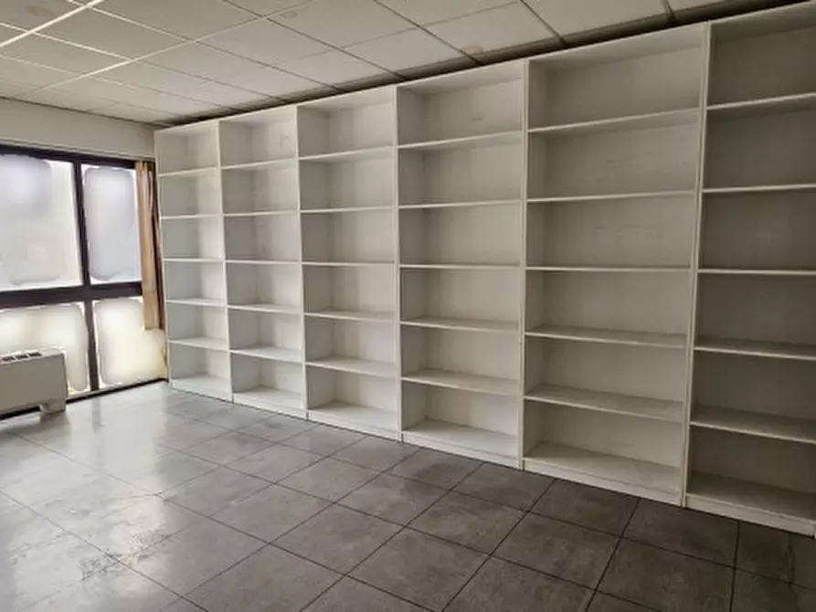 Immagine 5 di Capannone industriale in affitto  in Via Regia a Vigonza