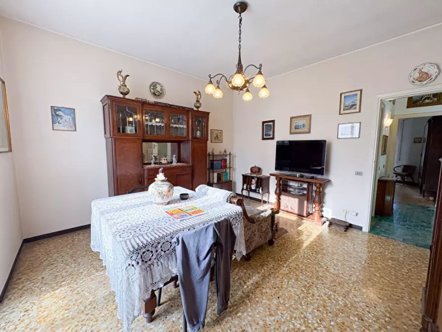 Immagine 12 di Villa in vendita  in Via Donatori di Sangue 14 a Carate Brianza