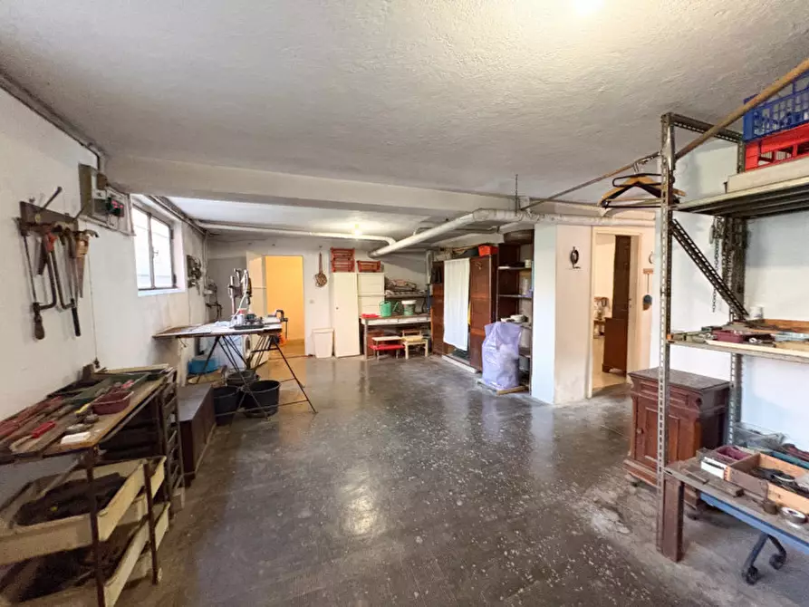 Immagine 37 di Villa in vendita  in Via Donatori di Sangue 14 a Carate Brianza