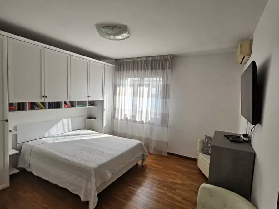 Immagine 8 di Appartamento in vendita  in Via Bressanone N°15 a Spinea