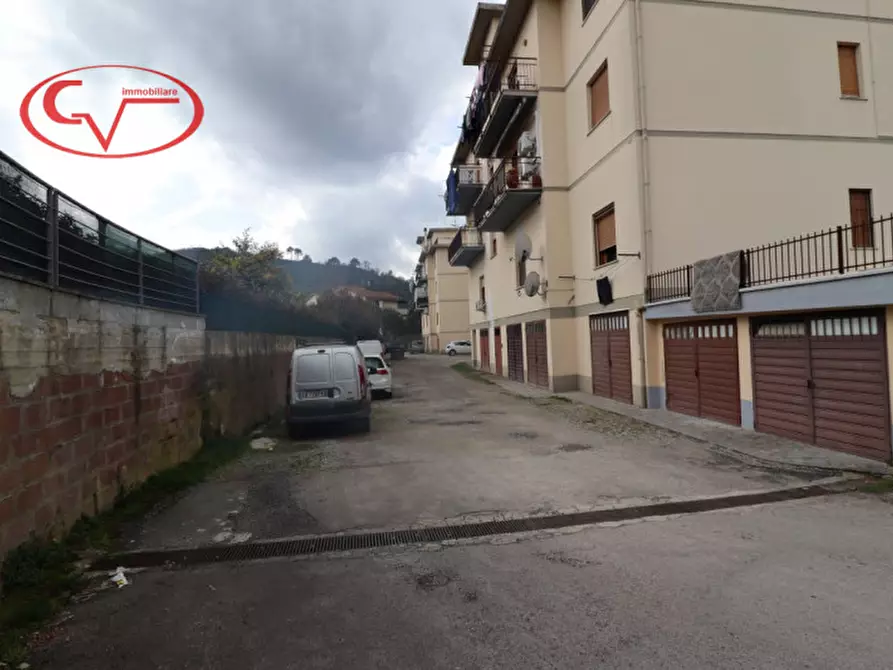 Immagine 37 di Appartamento in vendita  in mercatale valdarno a Montevarchi