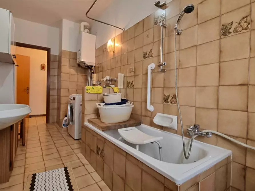 Immagine 25 di Appartamento in vendita  in Via Biagio Rossetti a Carpi