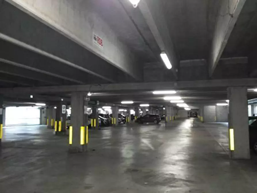 Immagine 4 di Posto auto in vendita  in Via Leone Pancaldo 50 a Verona