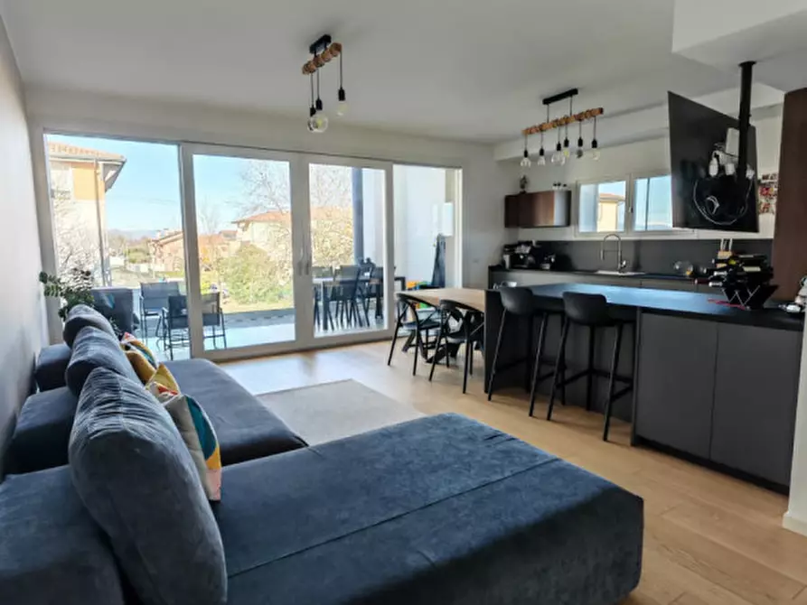 Immagine 2 di Appartamento in vendita  in Via Pozzetto a Silea