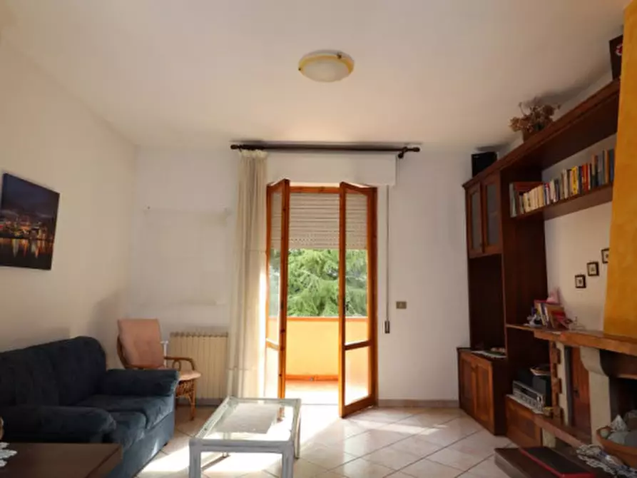 Immagine 2 di Appartamento in vendita  in badia agnano a Bucine