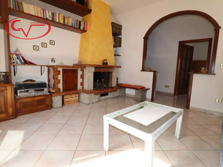 Immagine 4 di Appartamento in vendita  in badia agnano a Bucine