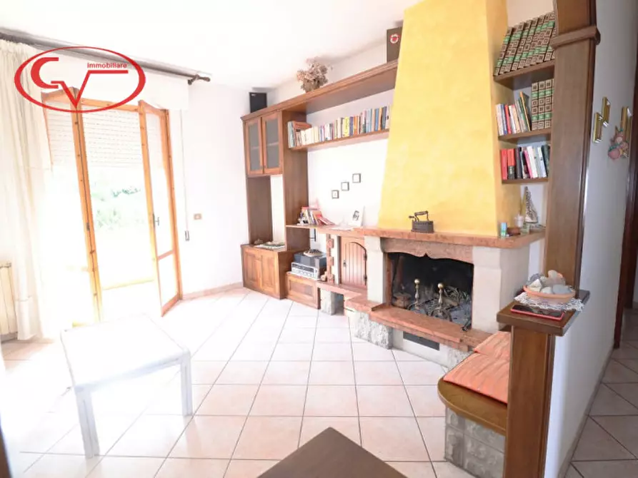 Immagine 5 di Appartamento in vendita  in badia agnano a Bucine