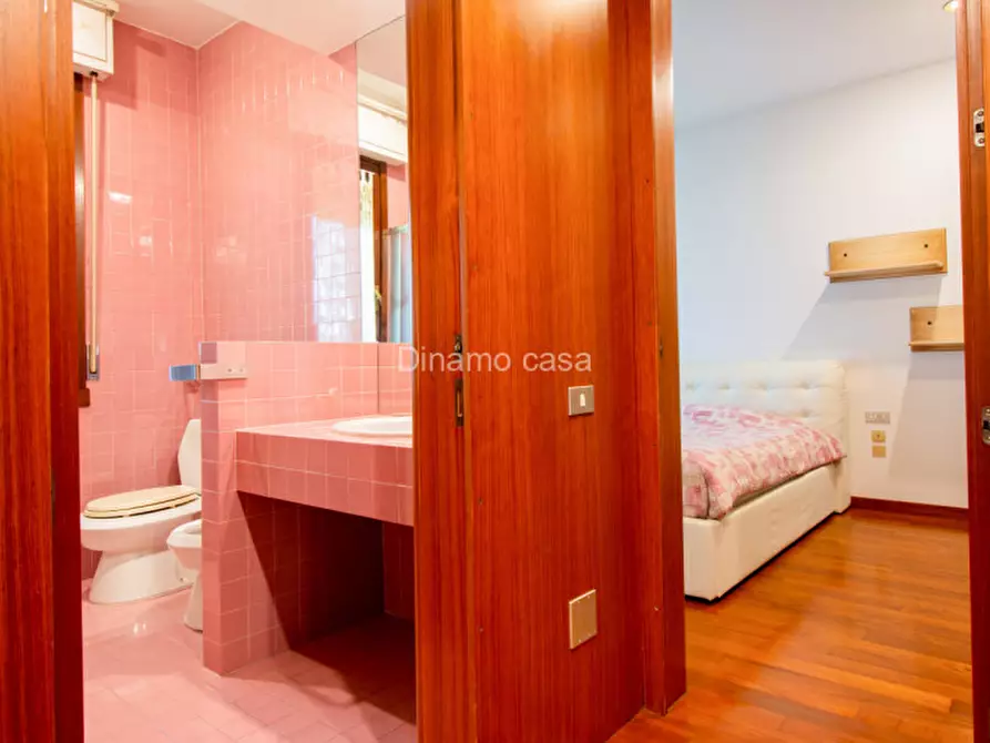 Immagine 10 di Appartamento in affitto  in Via Tullio Buzzi a Prato
