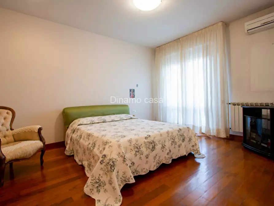 Immagine 21 di Appartamento in affitto  in Via Tullio Buzzi a Prato