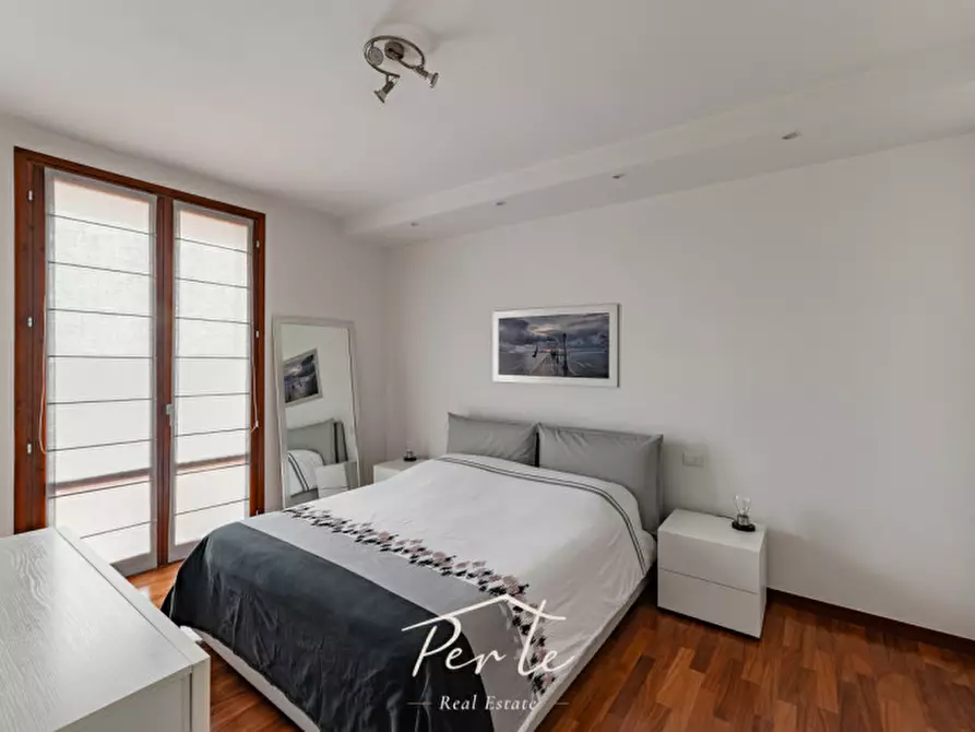 Immagine 10 di Attico in vendita  in Via Europa 82 a Curtatone