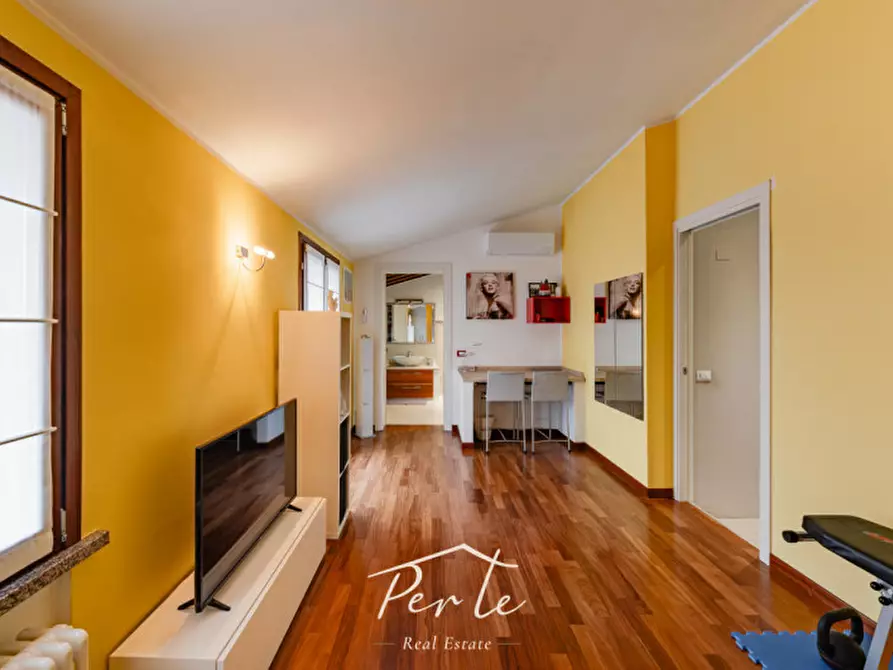 Immagine 14 di Attico in vendita  in Via Europa 82 a Curtatone