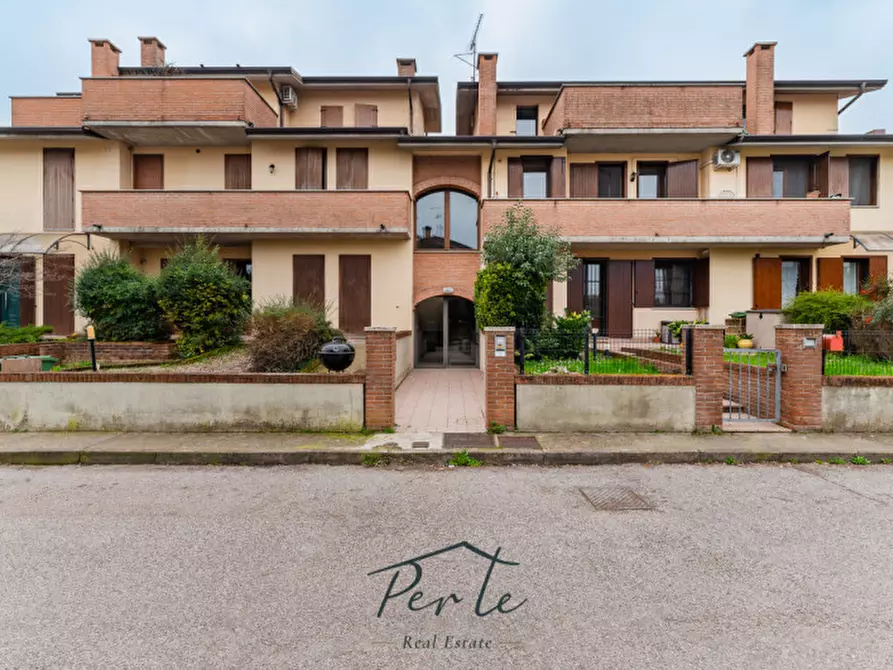 Immagine 23 di Attico in vendita  in Via Europa 82 a Curtatone