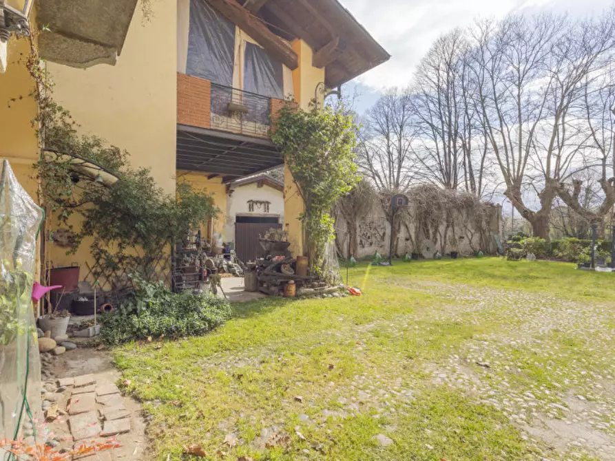 Immagine 35 di Villetta a schiera in vendita  in Via Camillo Benso Conte di Cavour,15 a Sizzano