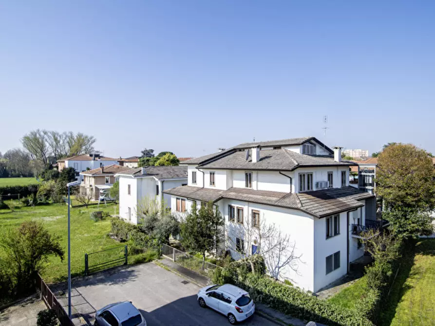 Immagine 25 di Appartamento in vendita  in Via Alfredo Panzini 4 a Padova