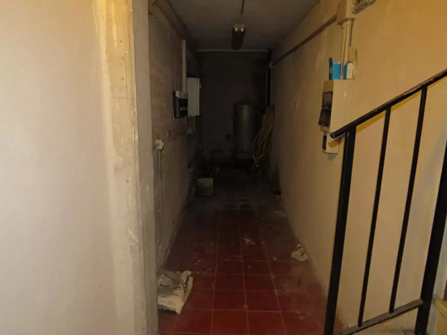 Immagine 10 di Posto auto in vendita  in Via Xxv Aprile a Cerea