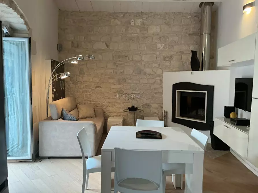 Immagine 1 di Casa indipendente in affitto  a Modica