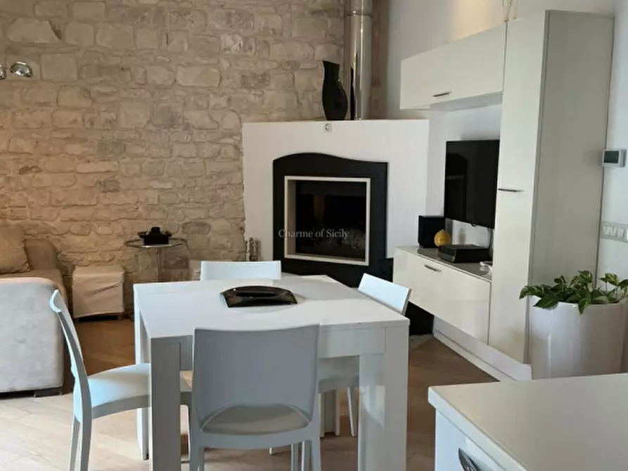 Immagine 10 di Casa indipendente in affitto  a Modica