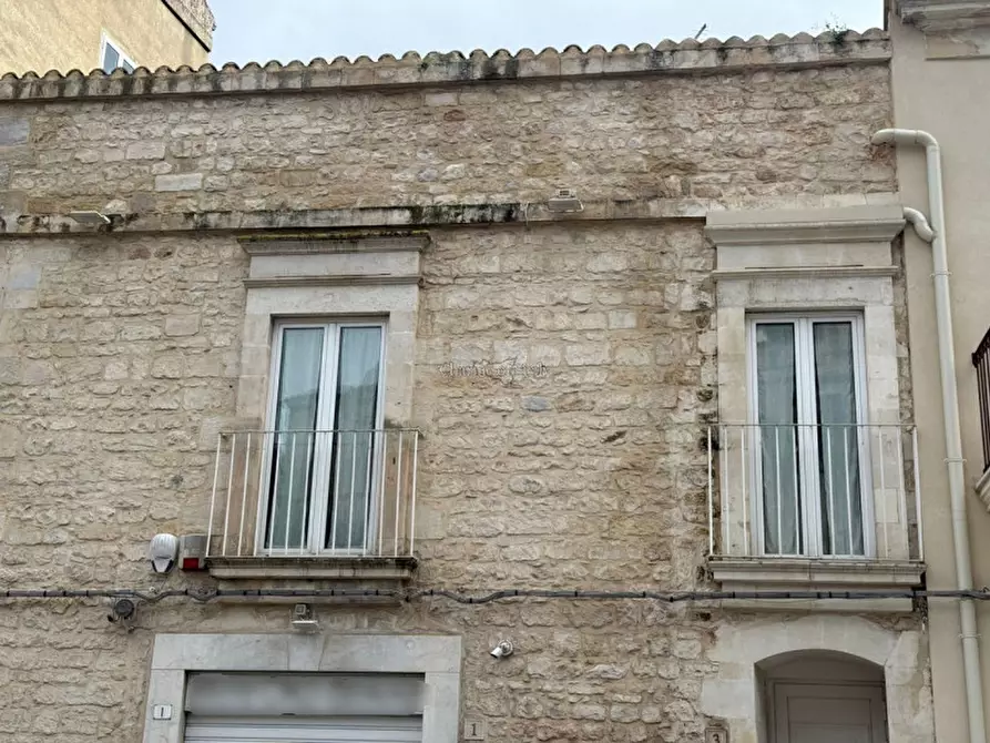 Immagine 42 di Casa indipendente in affitto  a Modica