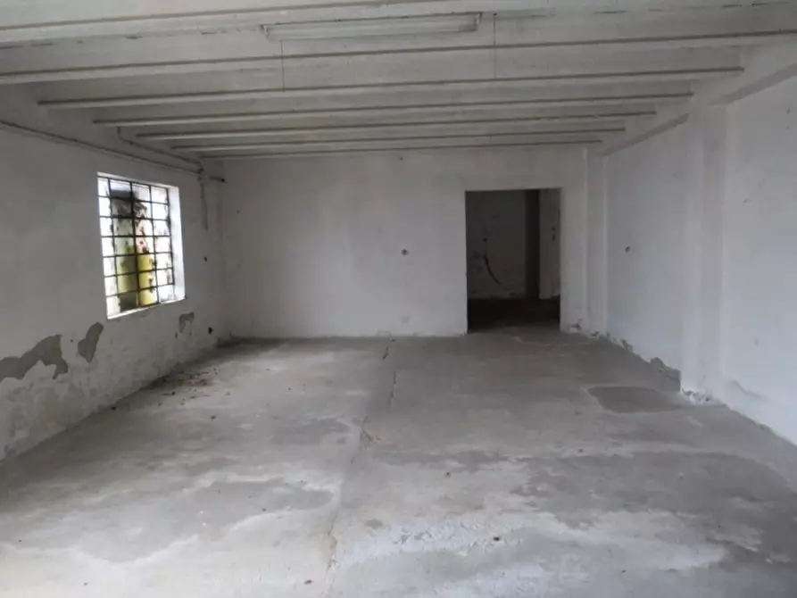 Immagine 11 di Magazzino in vendita  in Via Monte Grappa 15 a Cerea