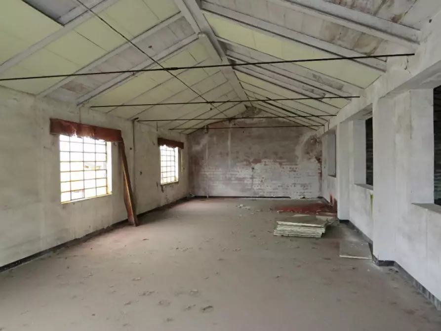 Immagine 26 di Magazzino in vendita  in Via Monte Grappa 15 a Cerea