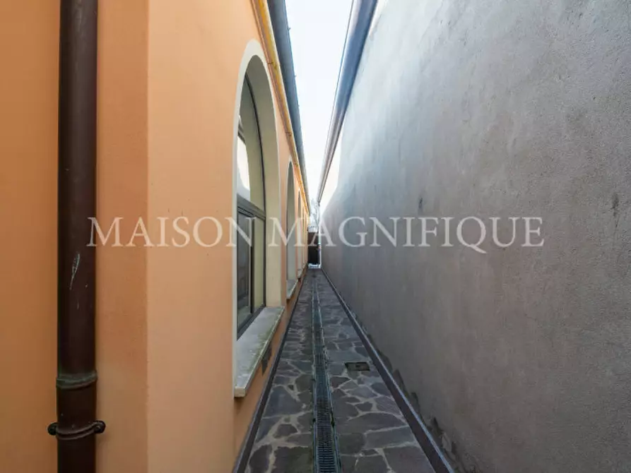 Immagine 3 di Appartamento in vendita  in Via dei Fiocinini 3 a Comacchio