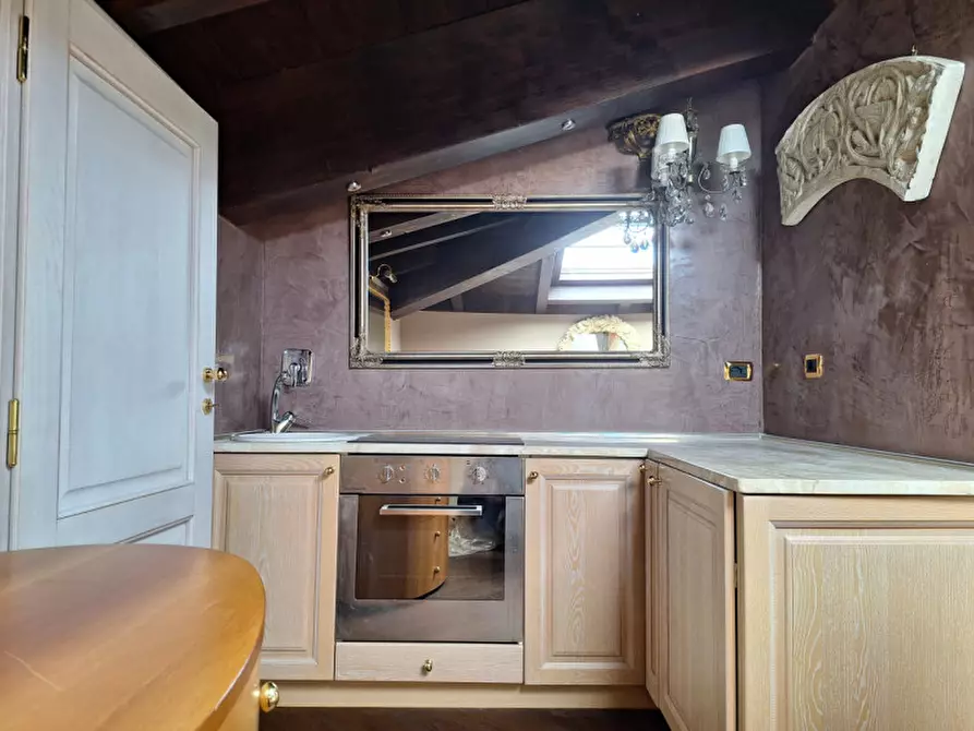 Immagine 5 di Appartamento in affitto  in Via Emilia Levante 176 a Bologna