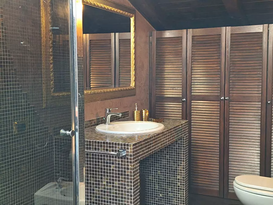 Immagine 8 di Appartamento in affitto  in Via Emilia Levante 176 a Bologna