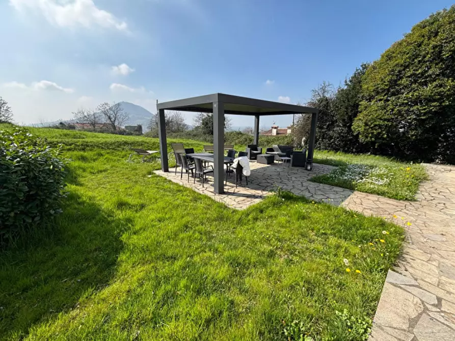 Immagine 23 di Villa in affitto  in VIA SAN SILVESTRO a Vo