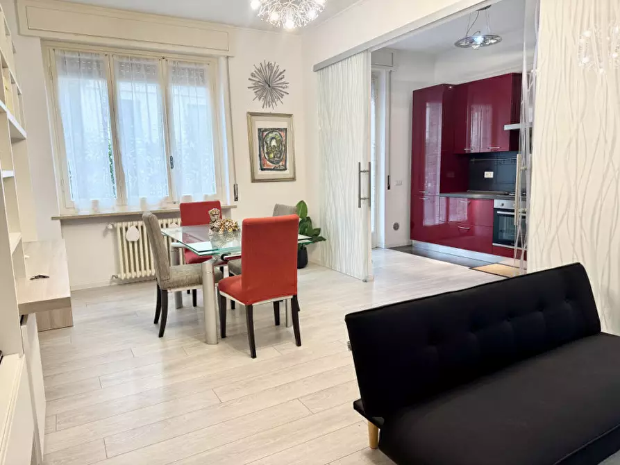 Immagine 1 di Appartamento in vendita  in Via Giambattista Borghesi a Parma