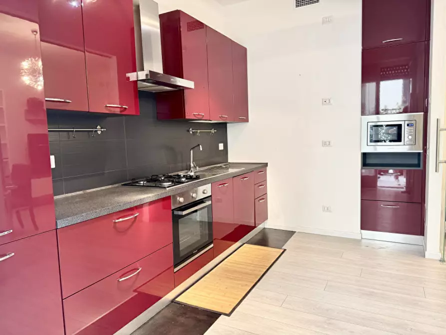 Immagine 4 di Appartamento in vendita  in Via Giambattista Borghesi a Parma