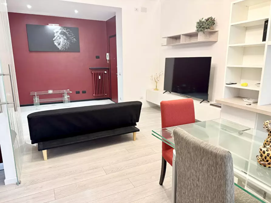 Immagine 8 di Appartamento in vendita  in Via Giambattista Borghesi a Parma