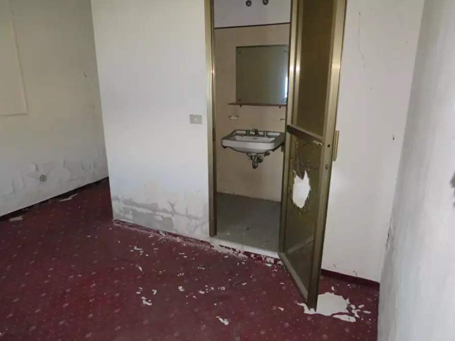 Immagine 28 di Hotel in vendita  in Via Mantova 72 a Cerea