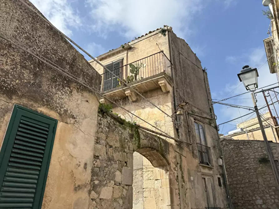 Immagine 18 di Casa indipendente in vendita  a Modica