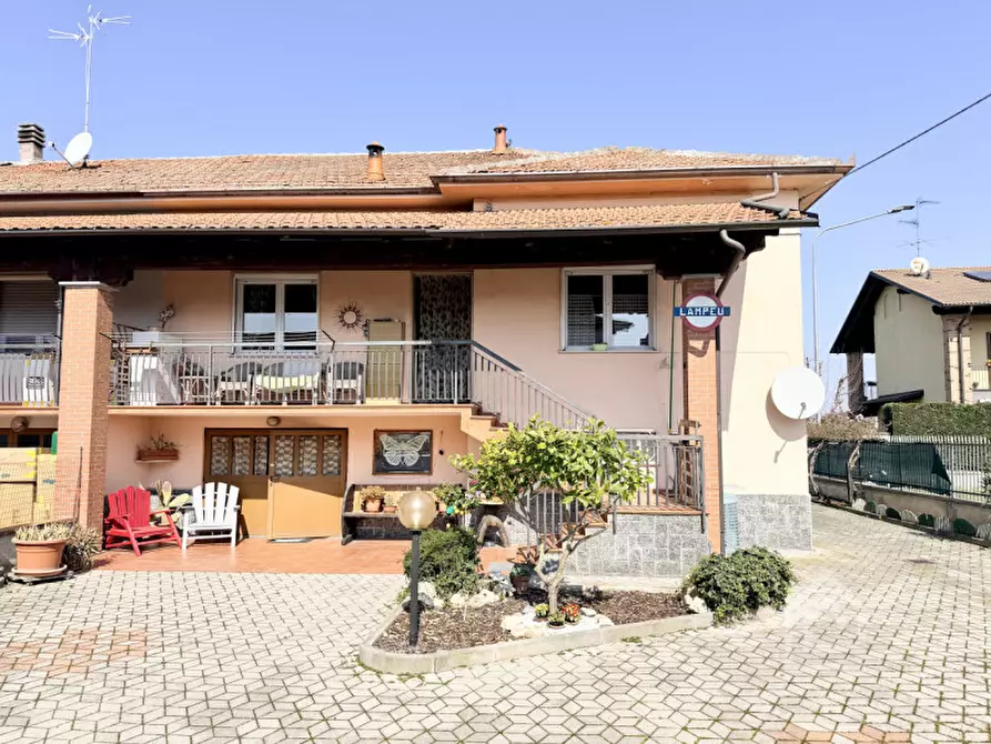 Immagine 1 di Casa indipendente in vendita  in Via Molino 1 a Lamporo