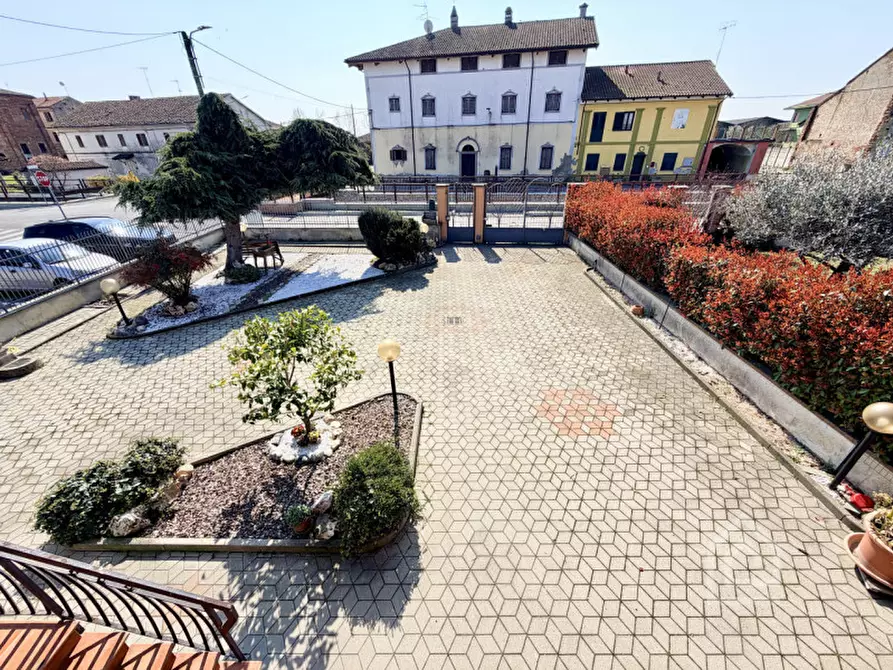 Immagine 10 di Casa indipendente in vendita  in Via Molino 1 a Lamporo